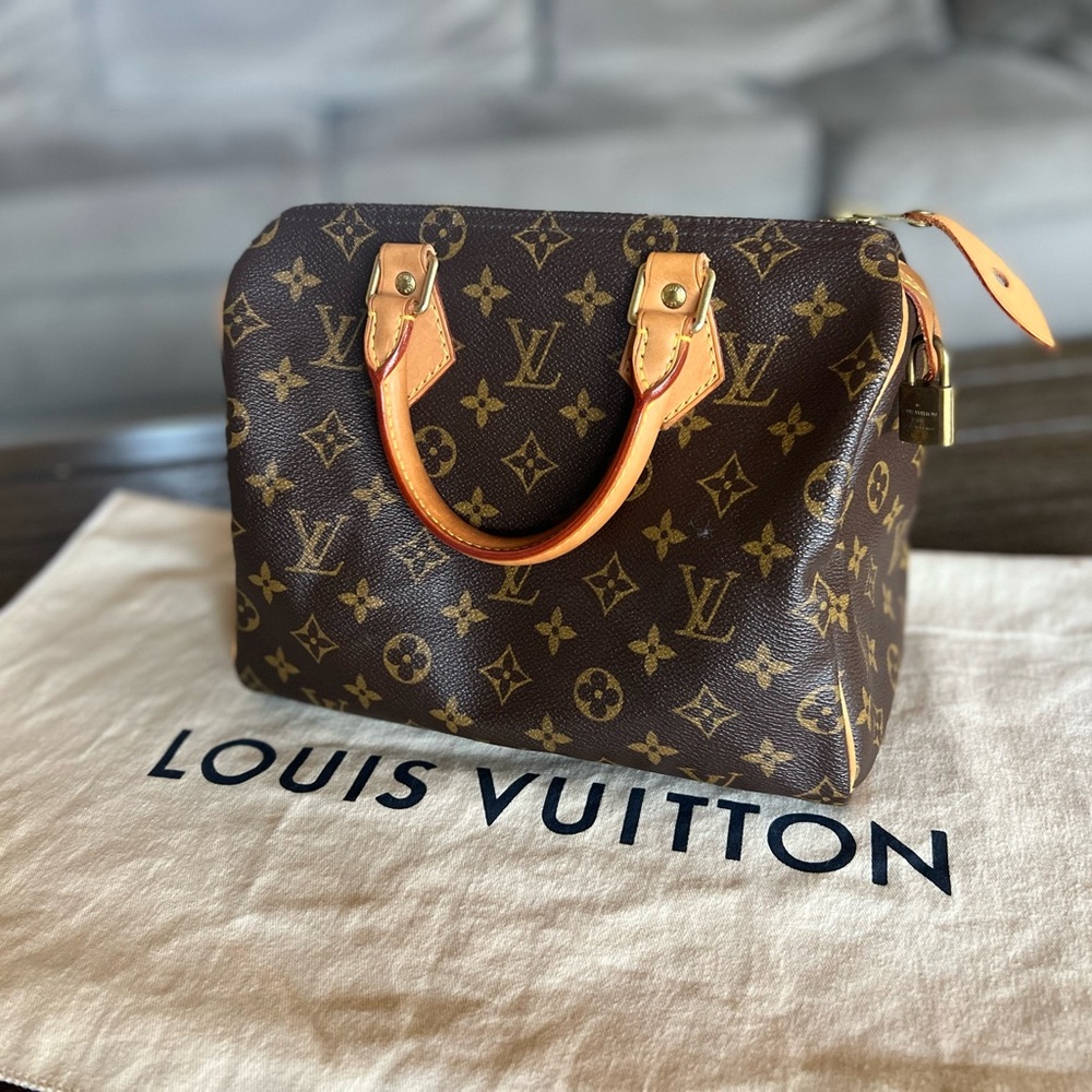 Louis Vuitton purse speedy 25